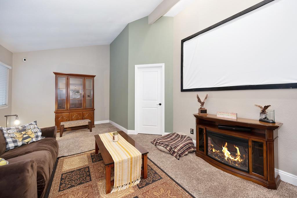 7025 Auburn Boulevard