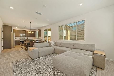 Featured picture for the property 226074280
