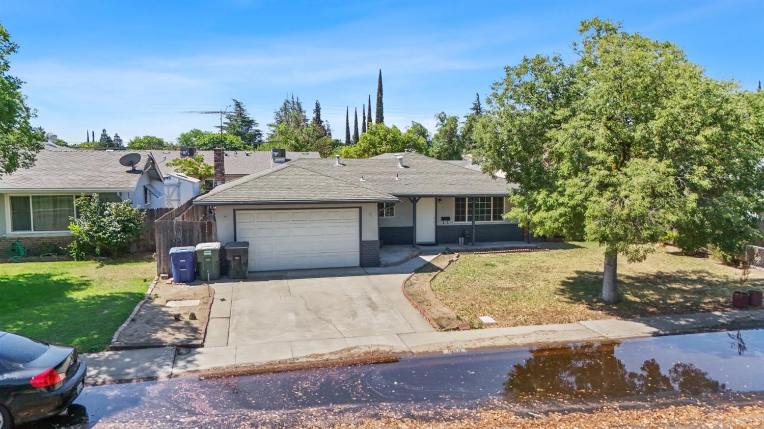 1828 Glouster Way