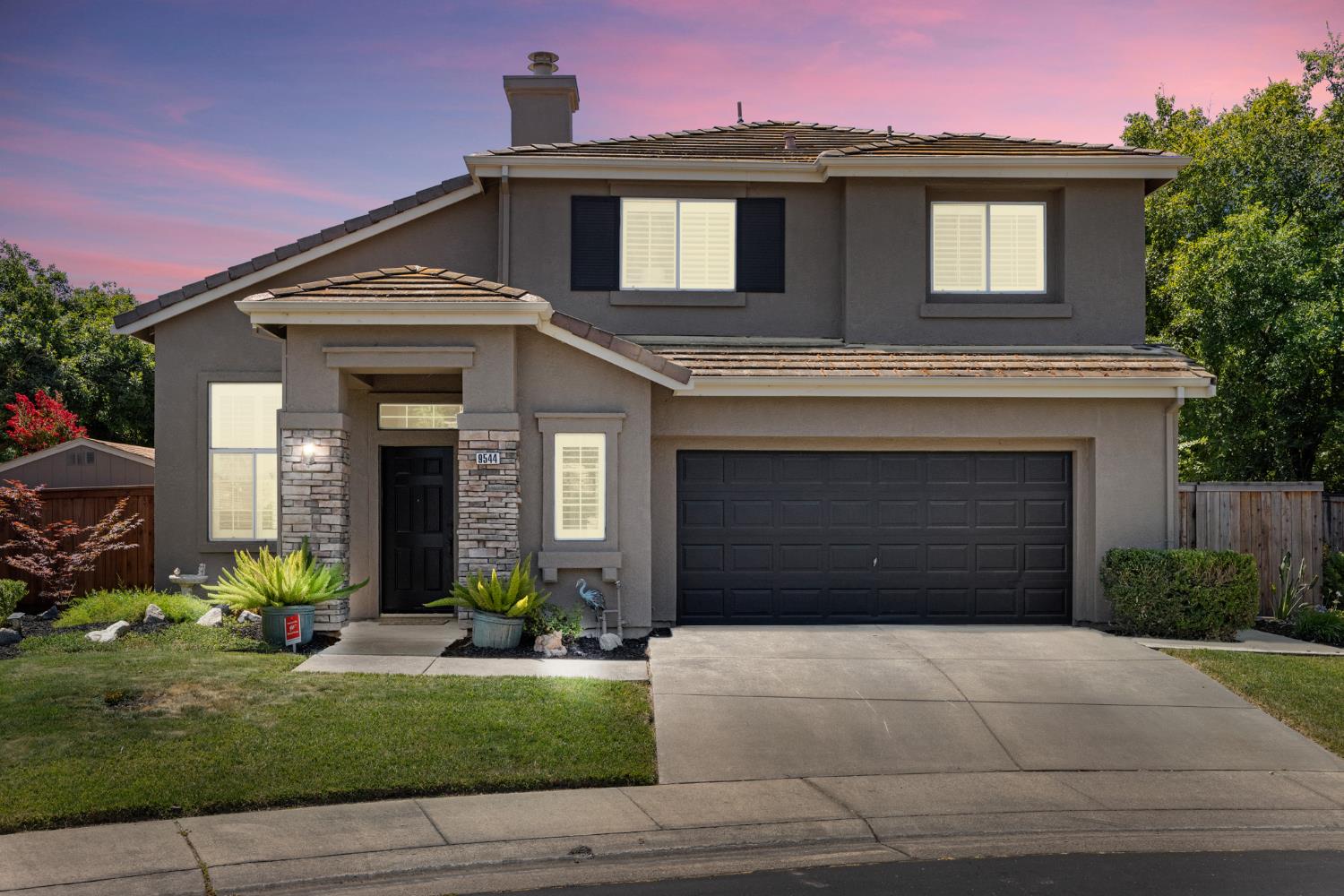 9544 Lakewind Lane