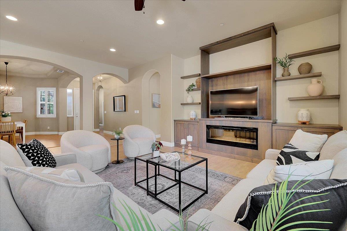 3001 Demartini Drive