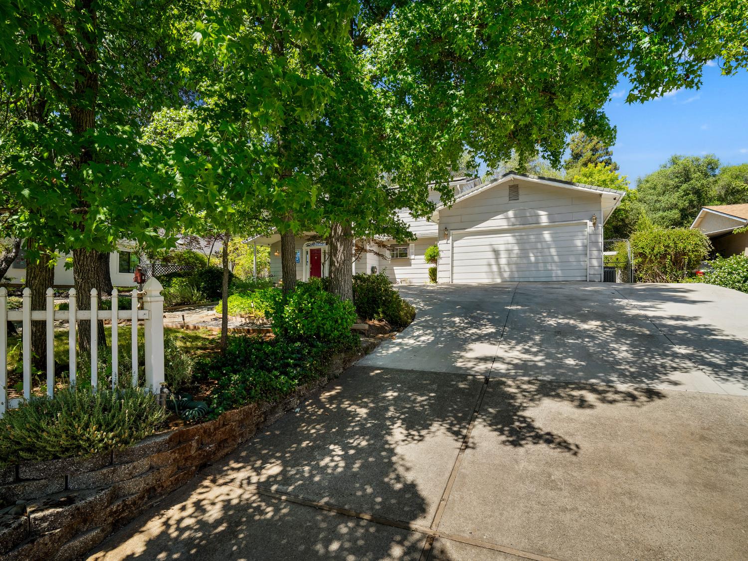 3591 Fairway Drive
