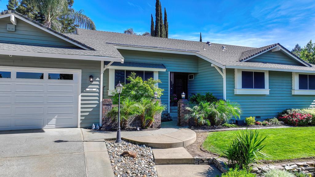 1005 Palos Verdes Court