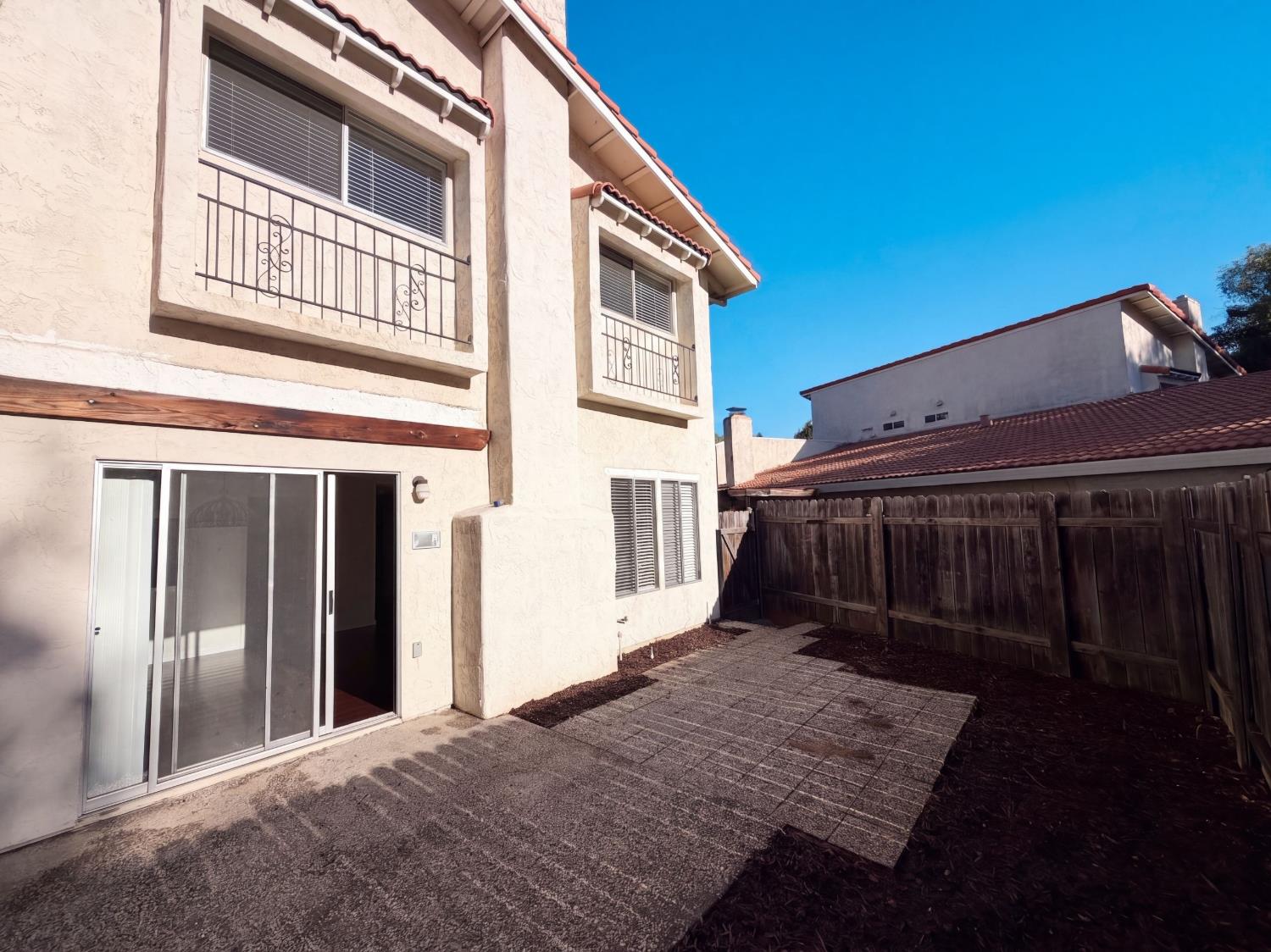 7318 Villa Del Sol Lane