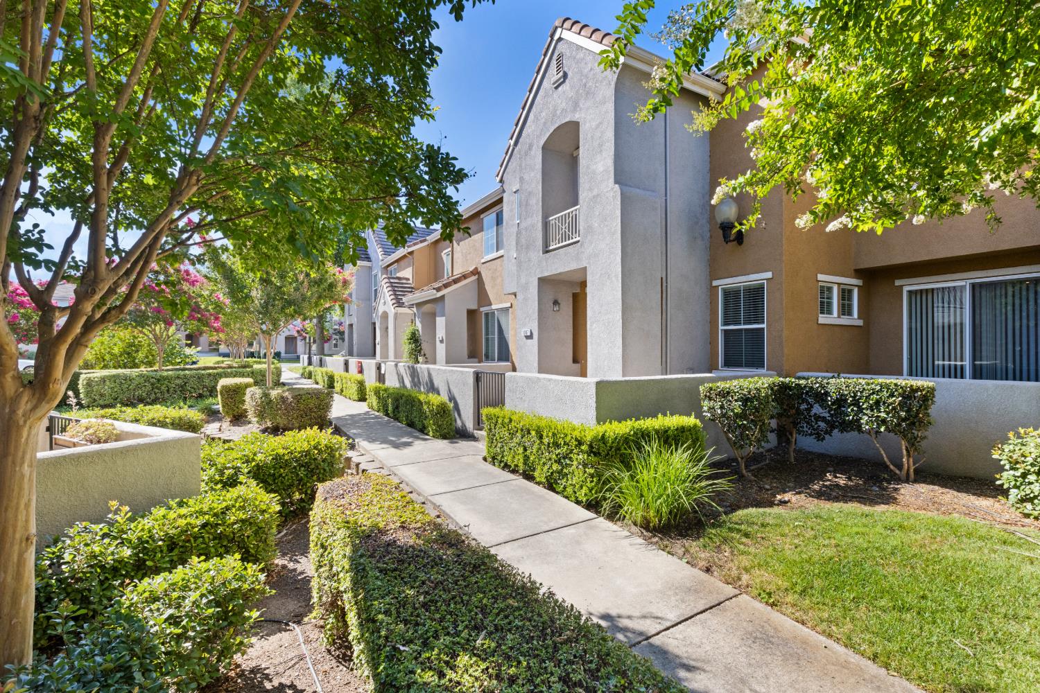 1007 Dante Circle