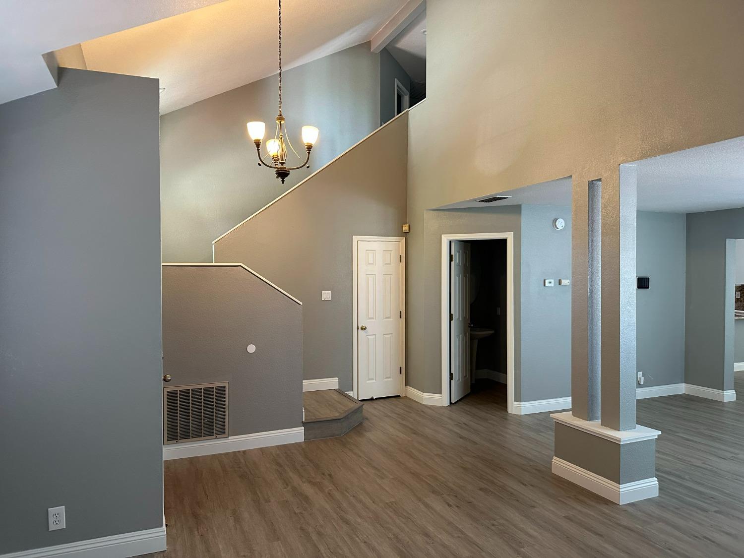 8541 Brisenbourg Way