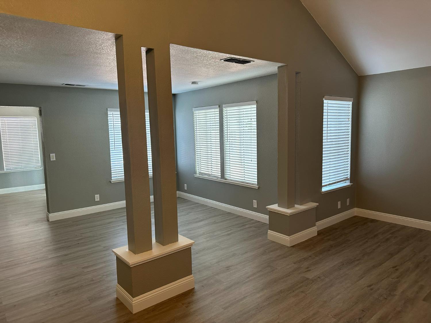 8541 Brisenbourg Way