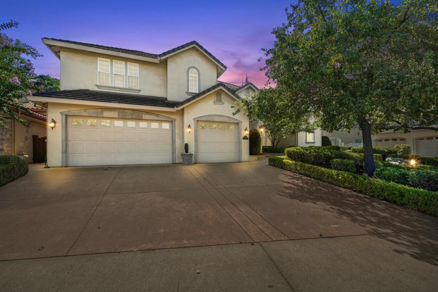 1876 Park Oak Drive