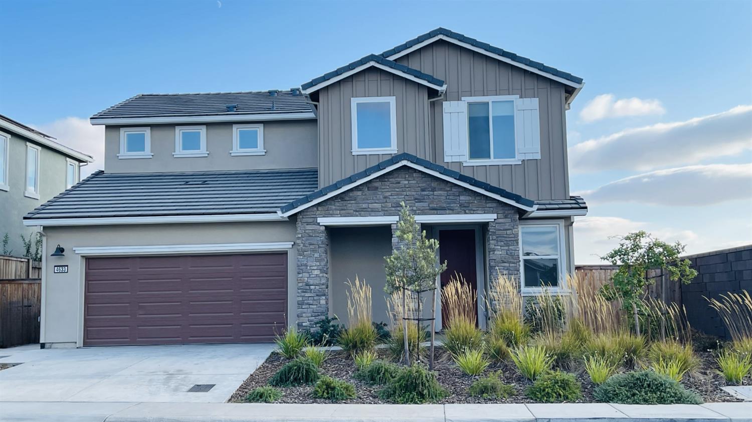 4633 Snapdragon way