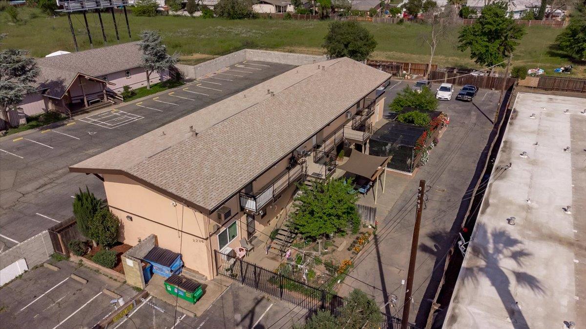 2736 Connie Drive
