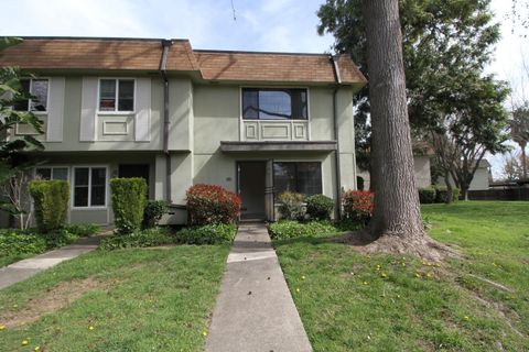 8808 Sawtelle Way Unit E, Sacramento, CA 95826 - MLS#: 225030195