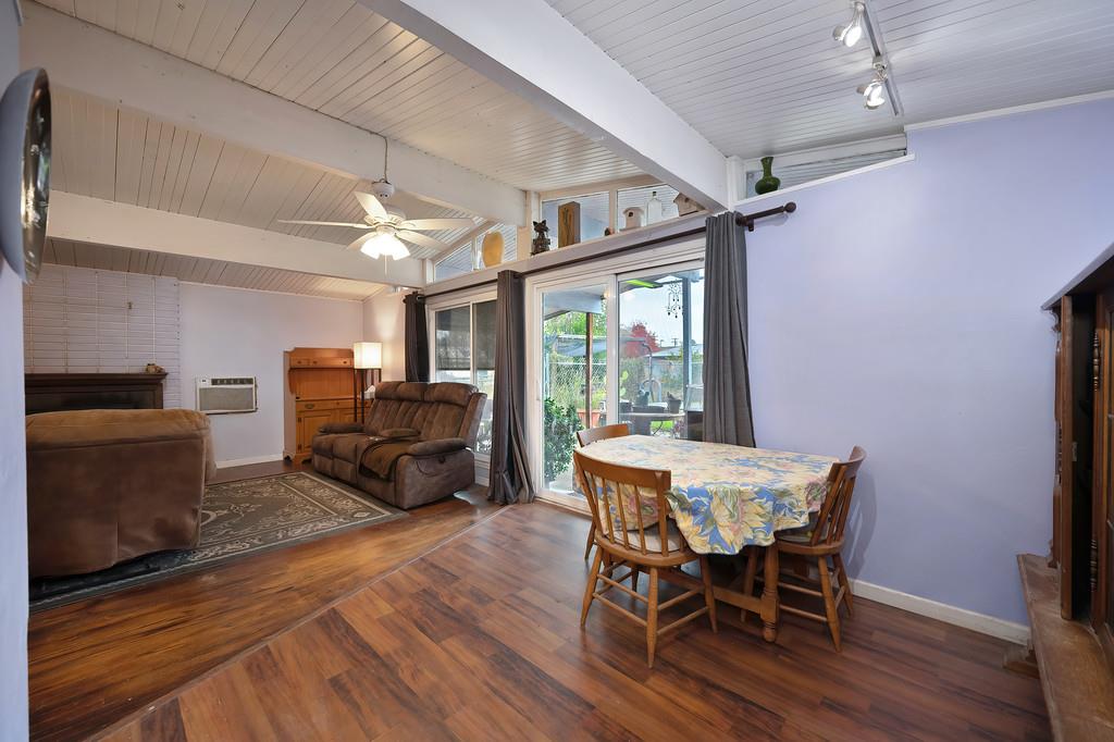 2701 El Caprice Drive