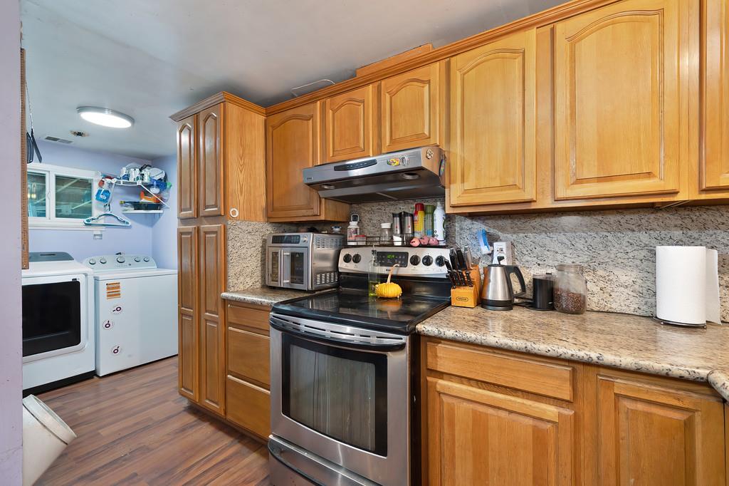 2701 El Caprice Drive