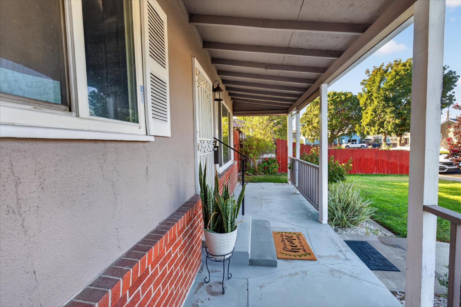 356 N sheridan - Photo 4