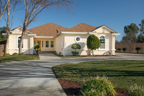 1983 Hooper Road Yuba City CA 95993