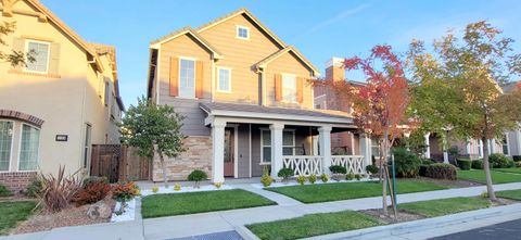 1136 S Shields Avenue Mountain House CA 95391