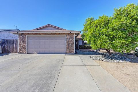 8344 W Fieldpoppy Circle Sacramento CA 95828