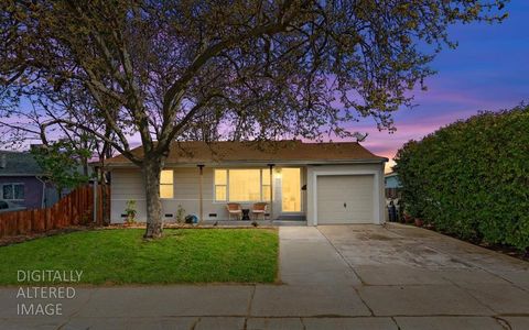 1531 Dickson Street Sacramento CA 95822