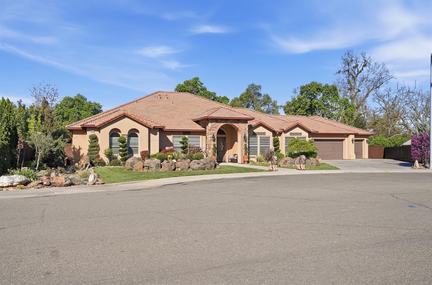 10717 Goldsborough Circle