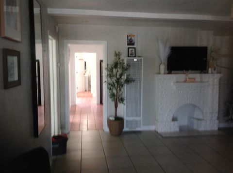 5715 E 16th Street Oakland CA 94621