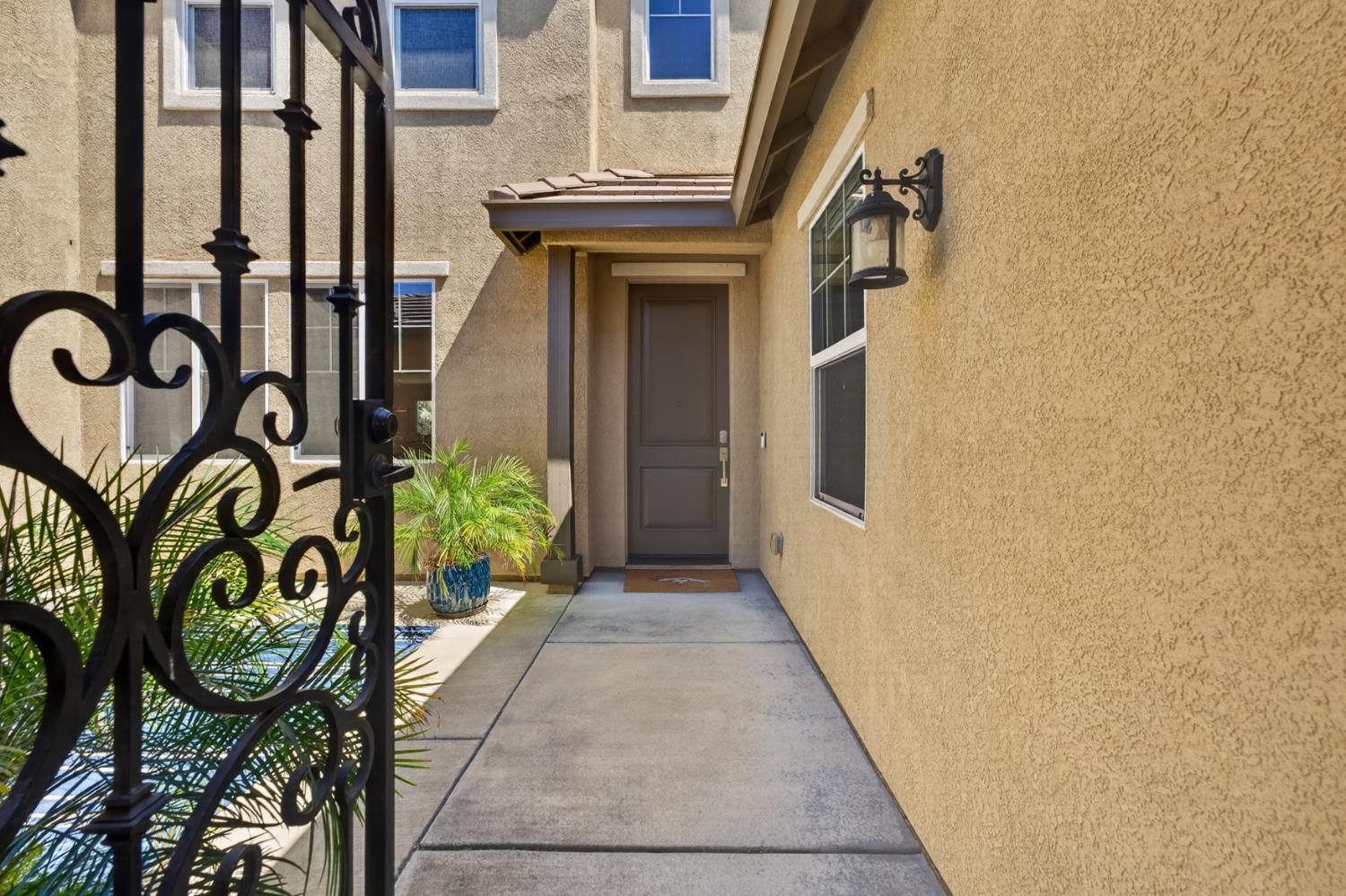 4340 Majestic Prince Way