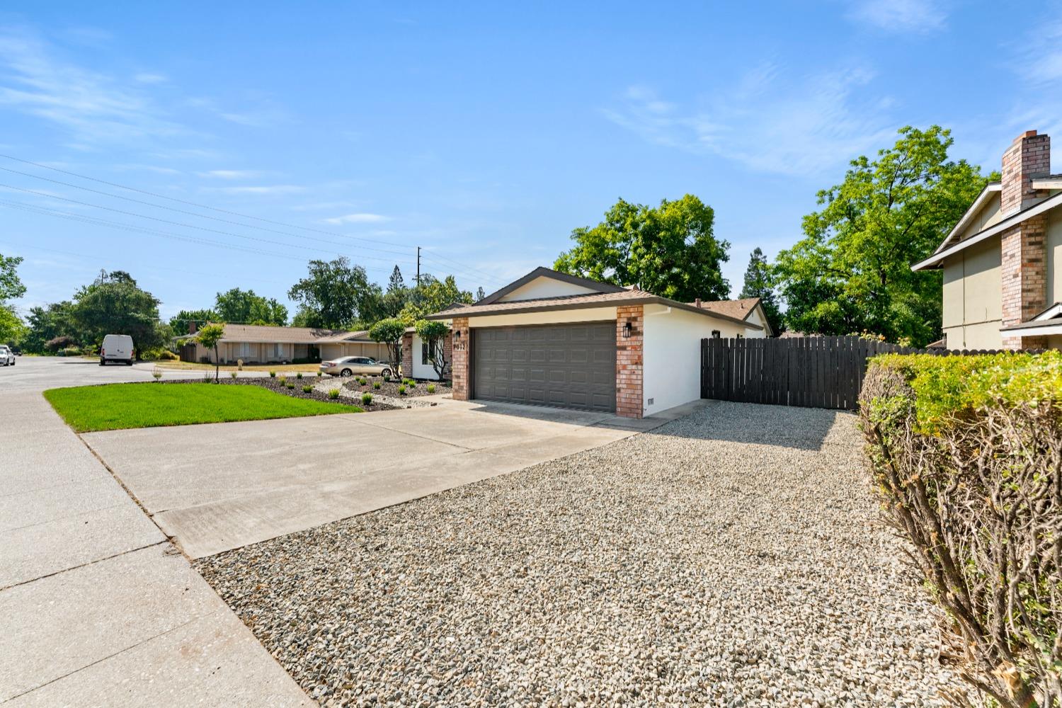 7012 Robin Road