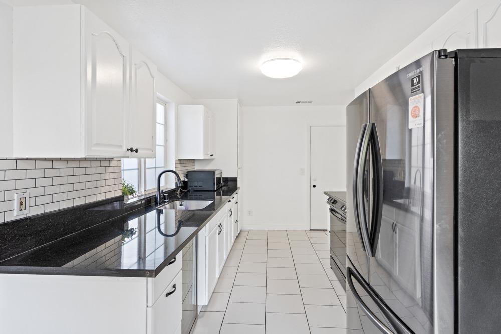 8519 Pronghorn Court