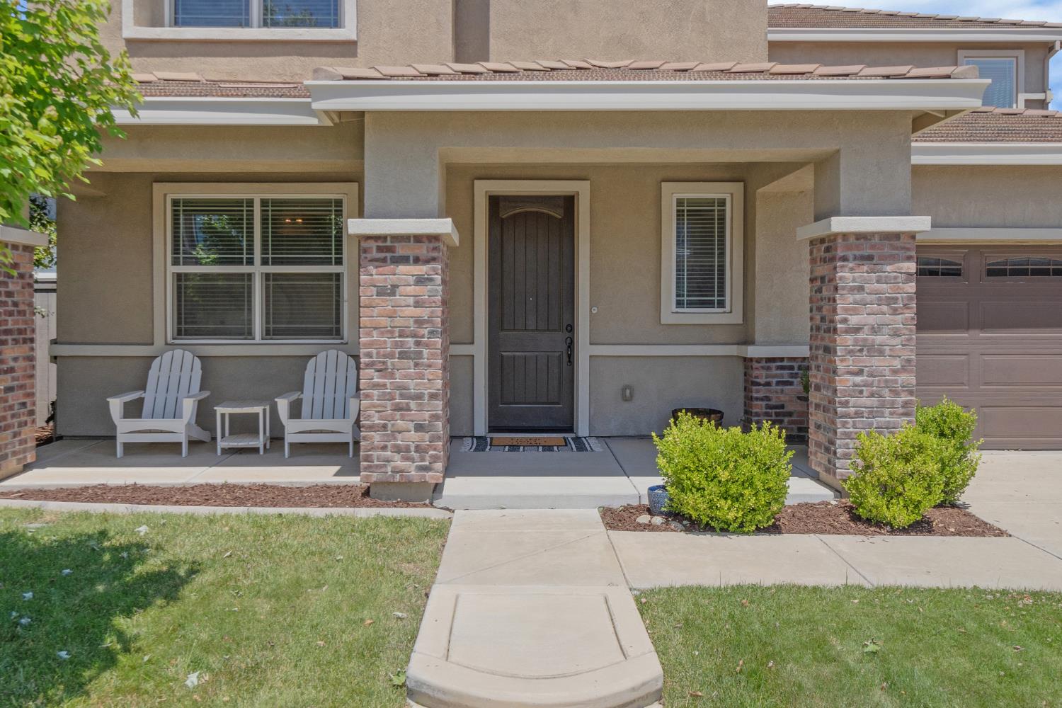 2312 Flagstaff Way