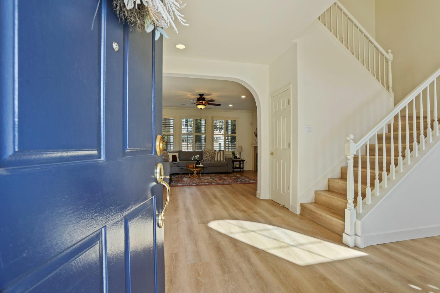 6324 Riverbank Circle