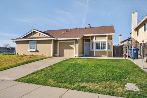 1005 Erdman Way Sacramento CA 95838