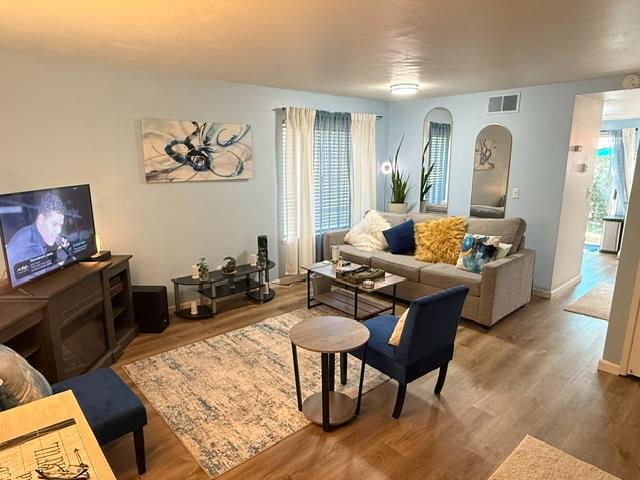 3960 Oak Villa Circle