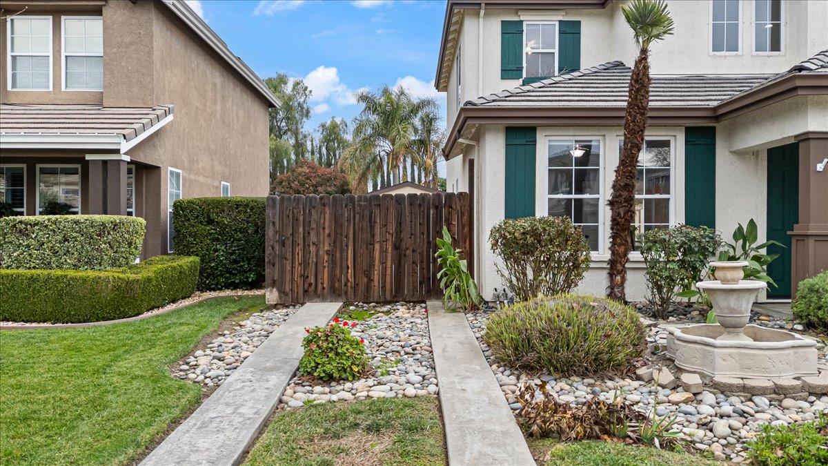 544 Glenbriar Circle