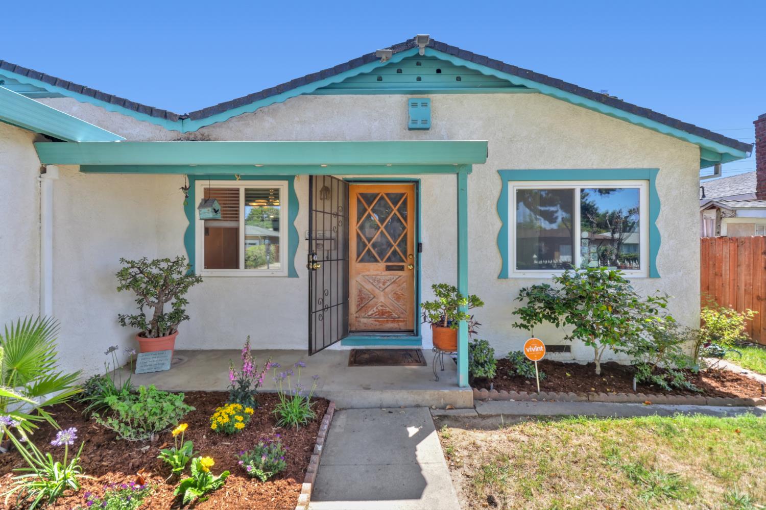 2318 Thompson Way