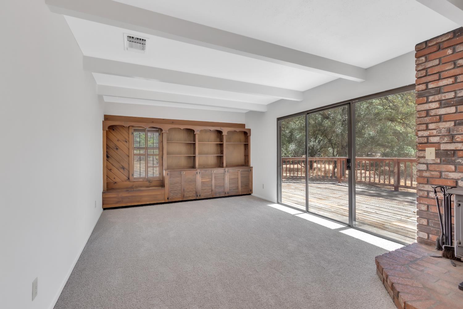 7151 Beach View Drive