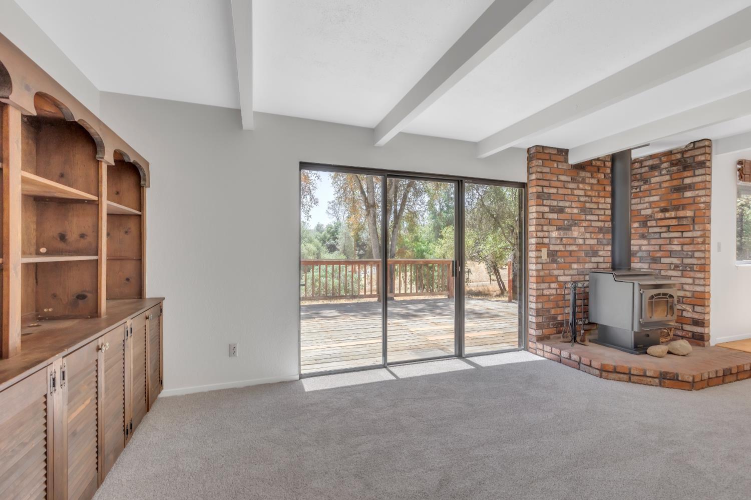7151 Beach View Drive