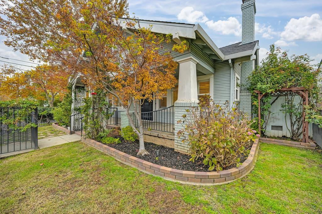 465 N Central Avenue