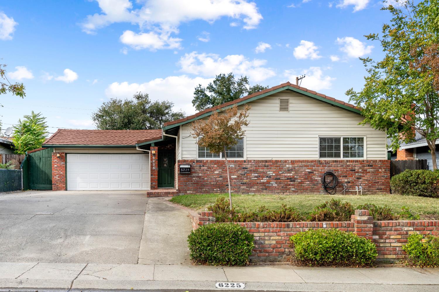 6225 Shenandoah Drive