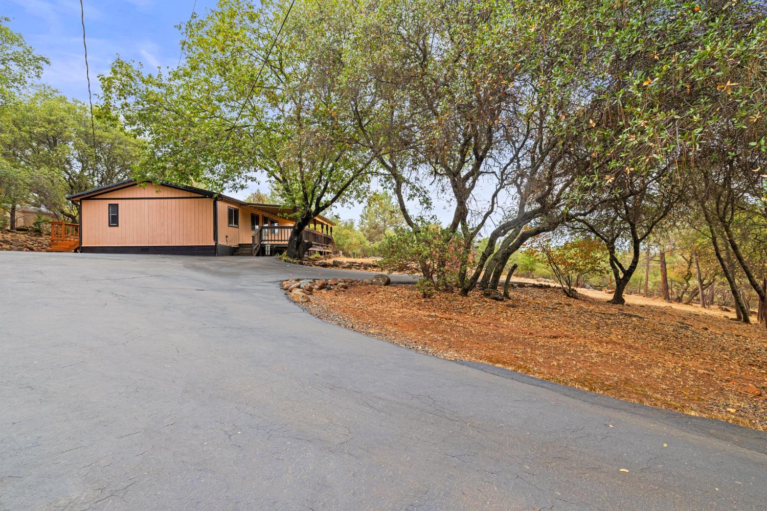 3586 Hilton Way