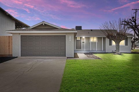 928 Muriel Avenue, Modesto, CA 95351 - MLS#: 225025031