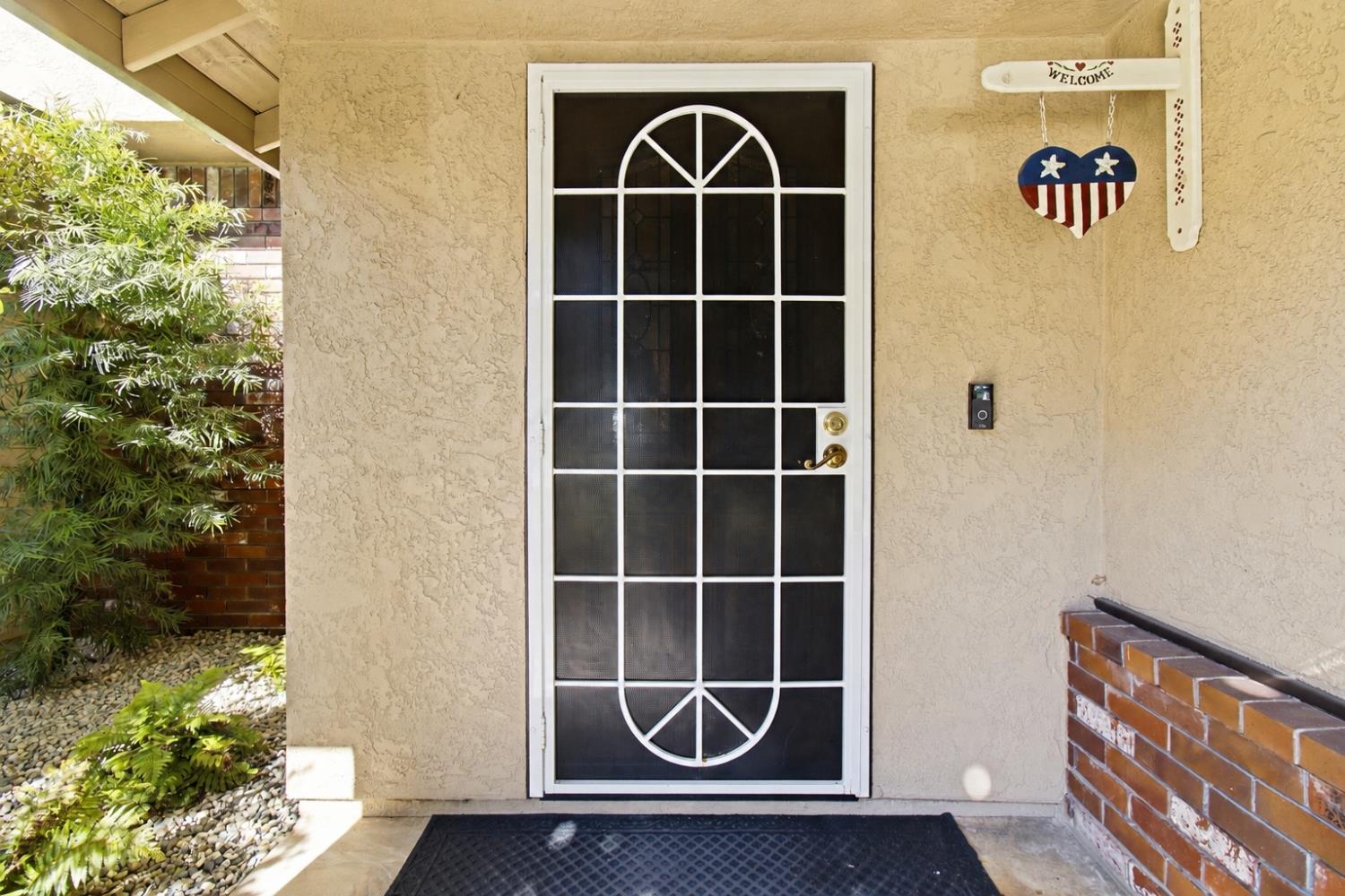 4891 Thousand Oaks Court