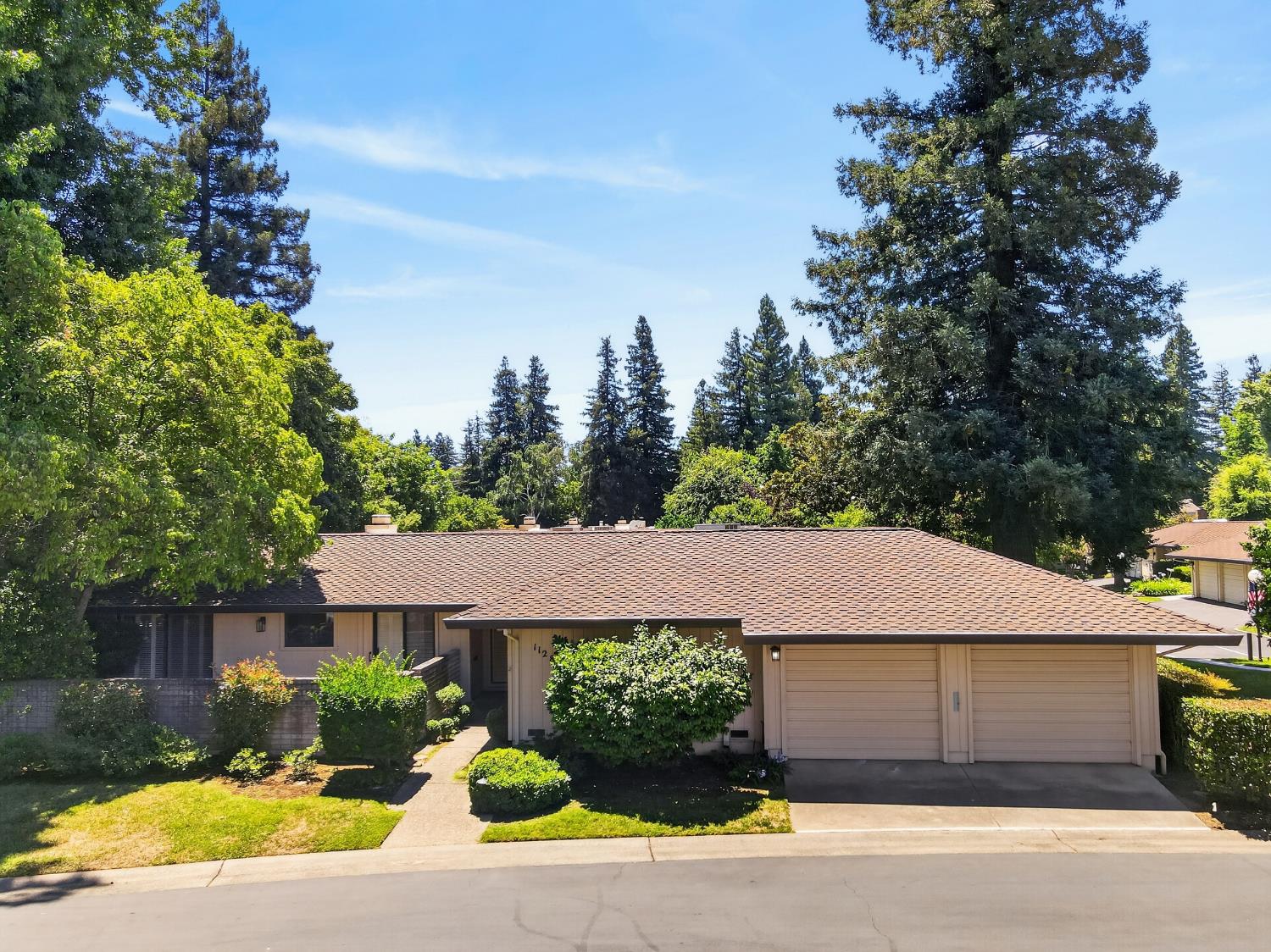 1128 Commons Drive