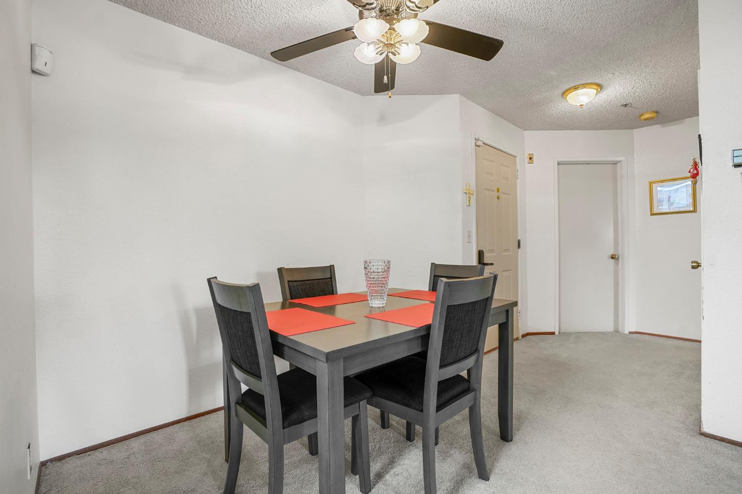 2336 La Terrace Circle