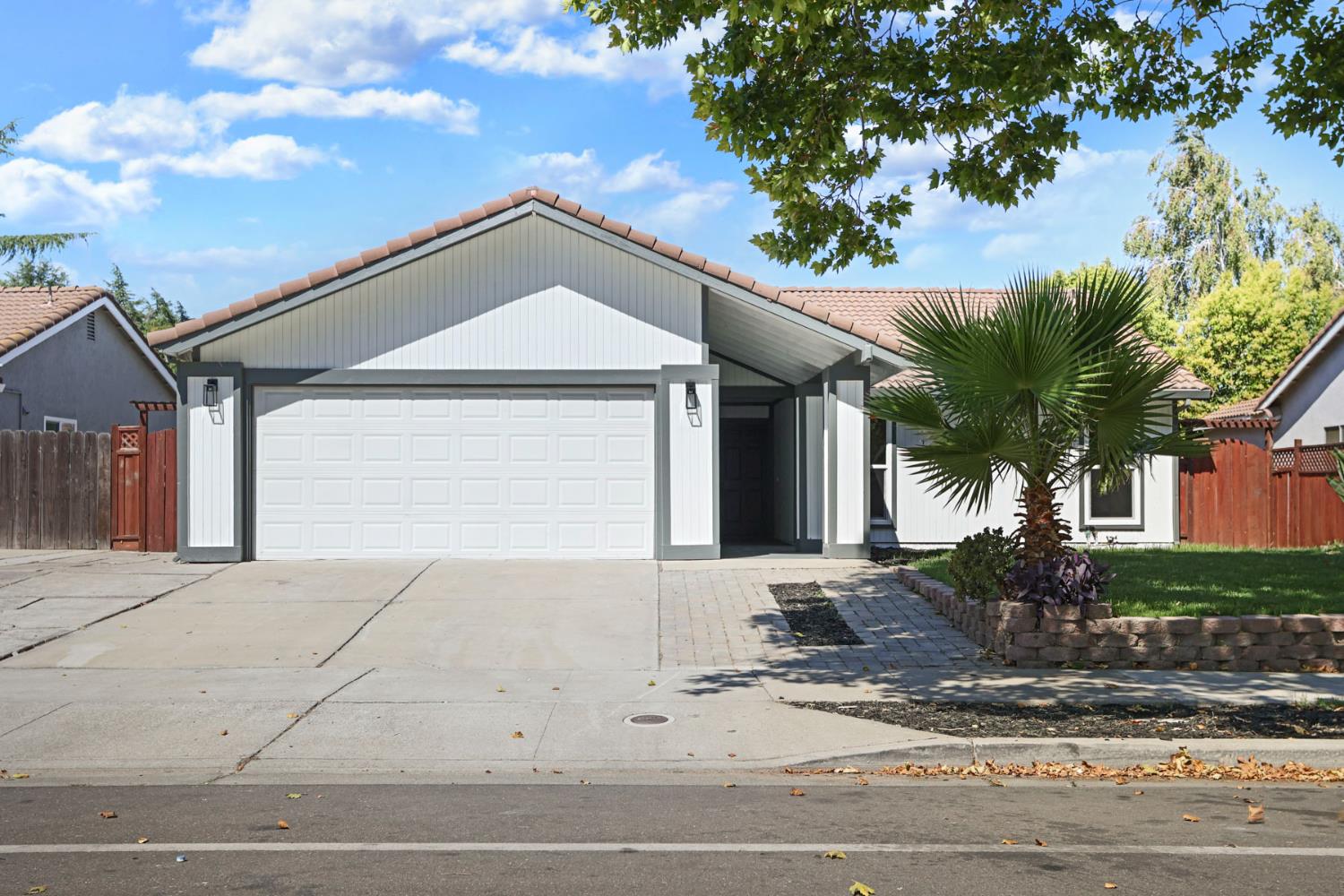 1891 S Central Avenue