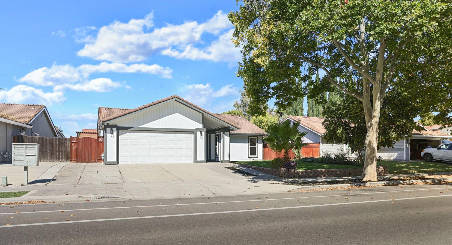 1891 S Central Avenue