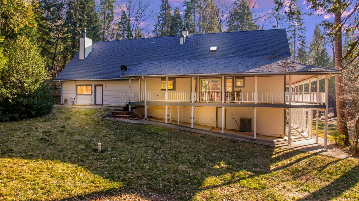 12790 Madrone Forest Drive