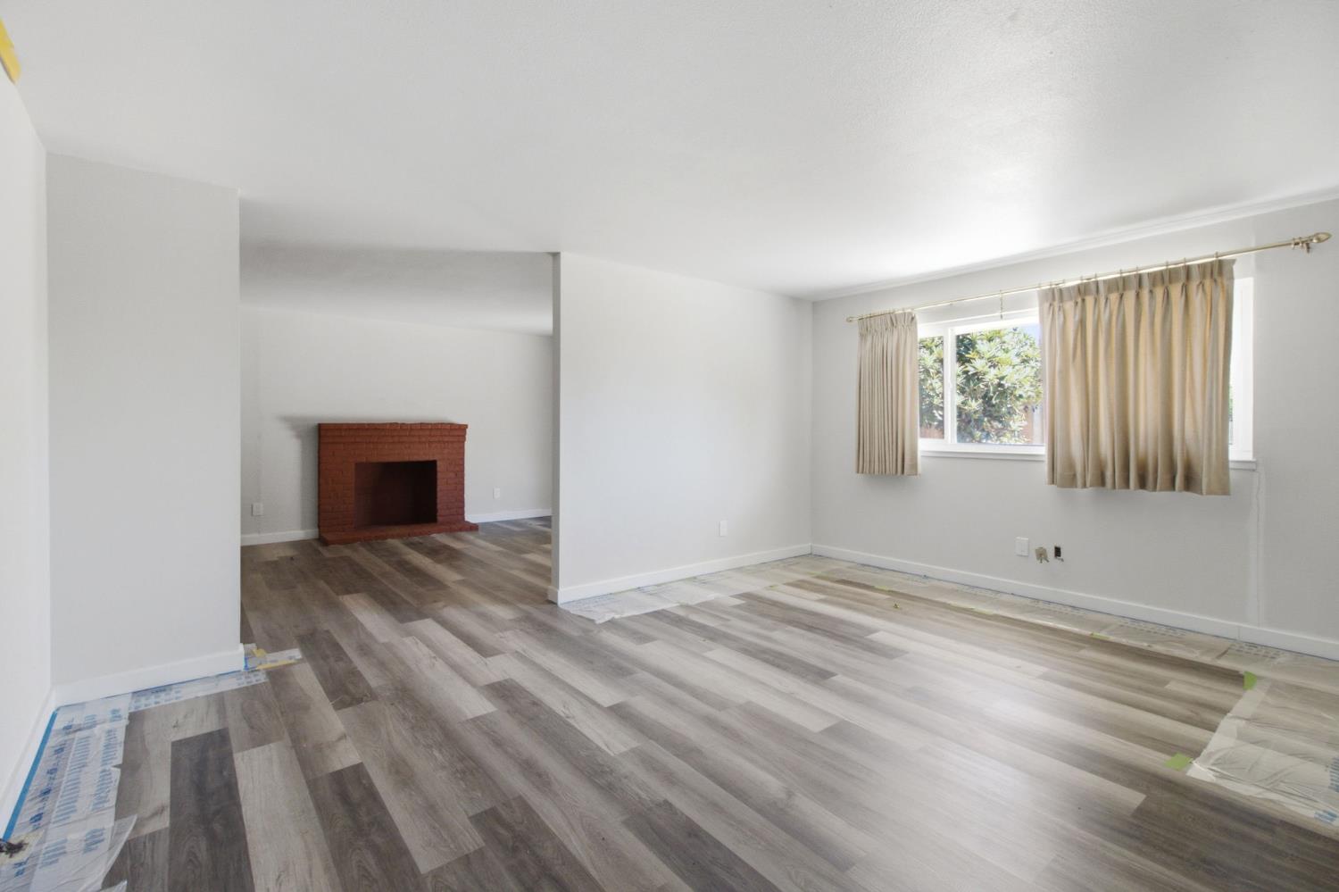 958 E Yorkshire Drive - Photo 4