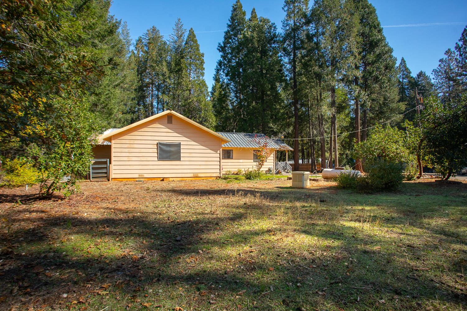 Brownsville, California 95919, United States, 2 Bedrooms Bedrooms, ,2 BathroomsBathrooms,Residential,Active,234161