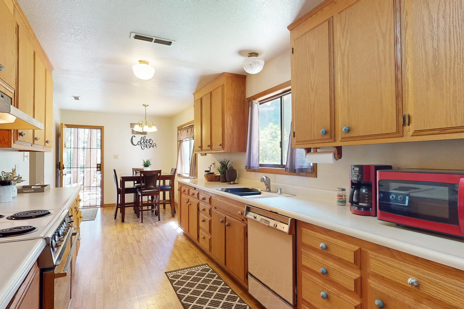 Brownsville, California 95919, United States, 2 Bedrooms Bedrooms, ,2 BathroomsBathrooms,Residential,Active,234161