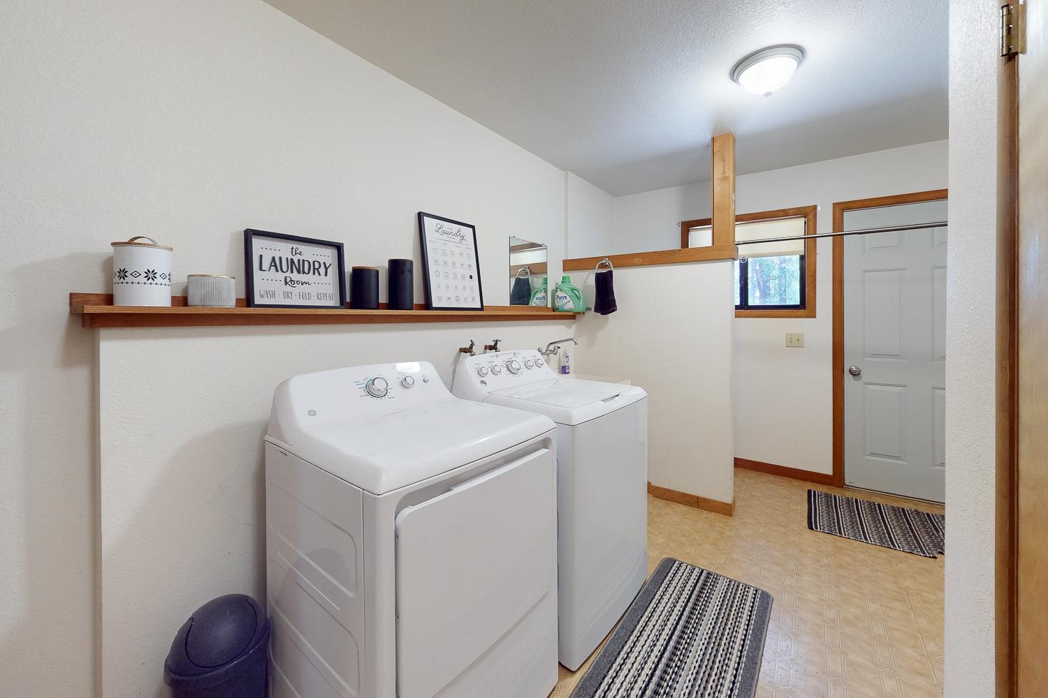 Brownsville, California 95919, United States, 2 Bedrooms Bedrooms, ,2 BathroomsBathrooms,Residential,Active,234161