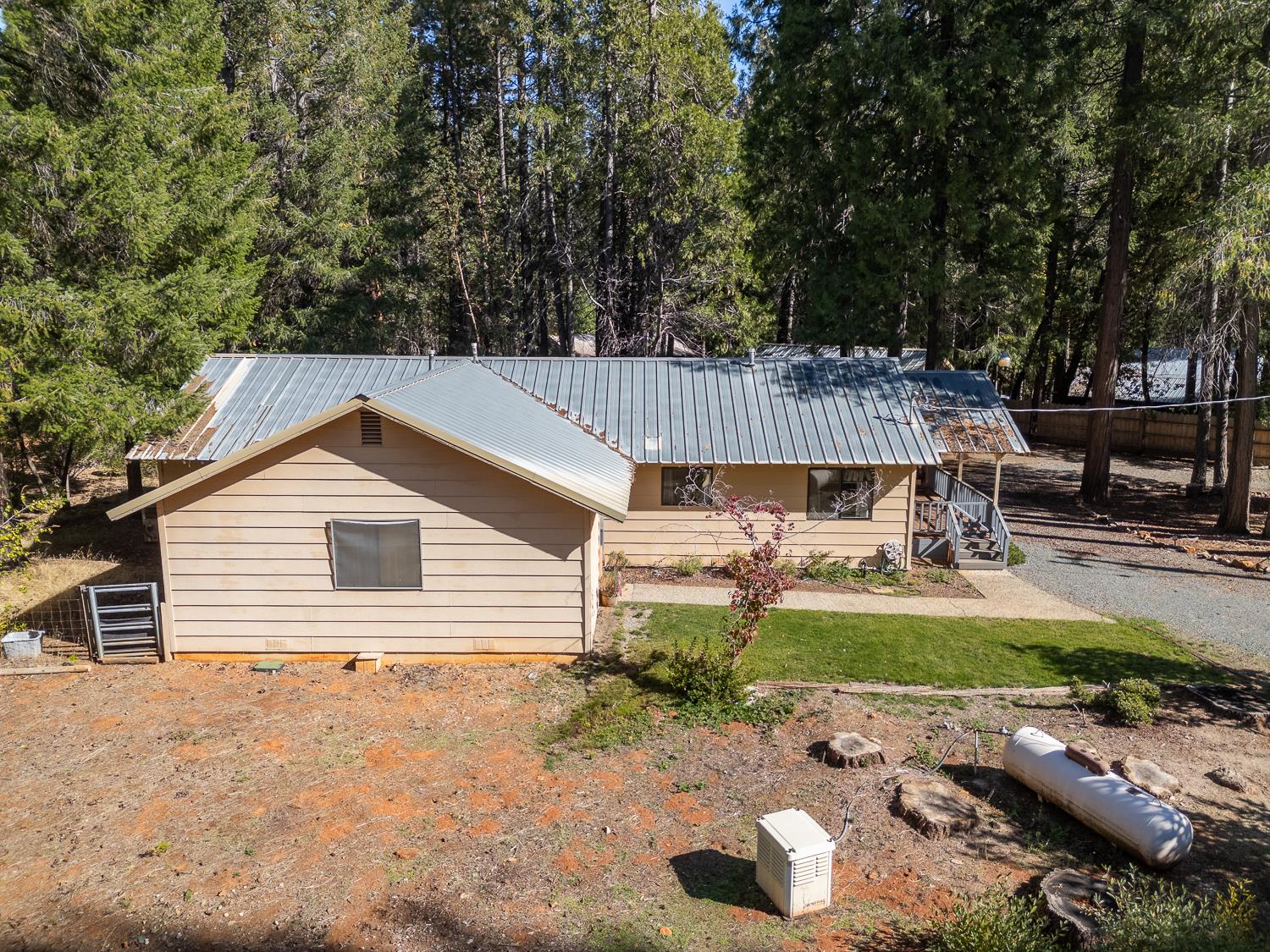 Brownsville, California 95919, United States, 2 Bedrooms Bedrooms, ,2 BathroomsBathrooms,Residential,Active,234161